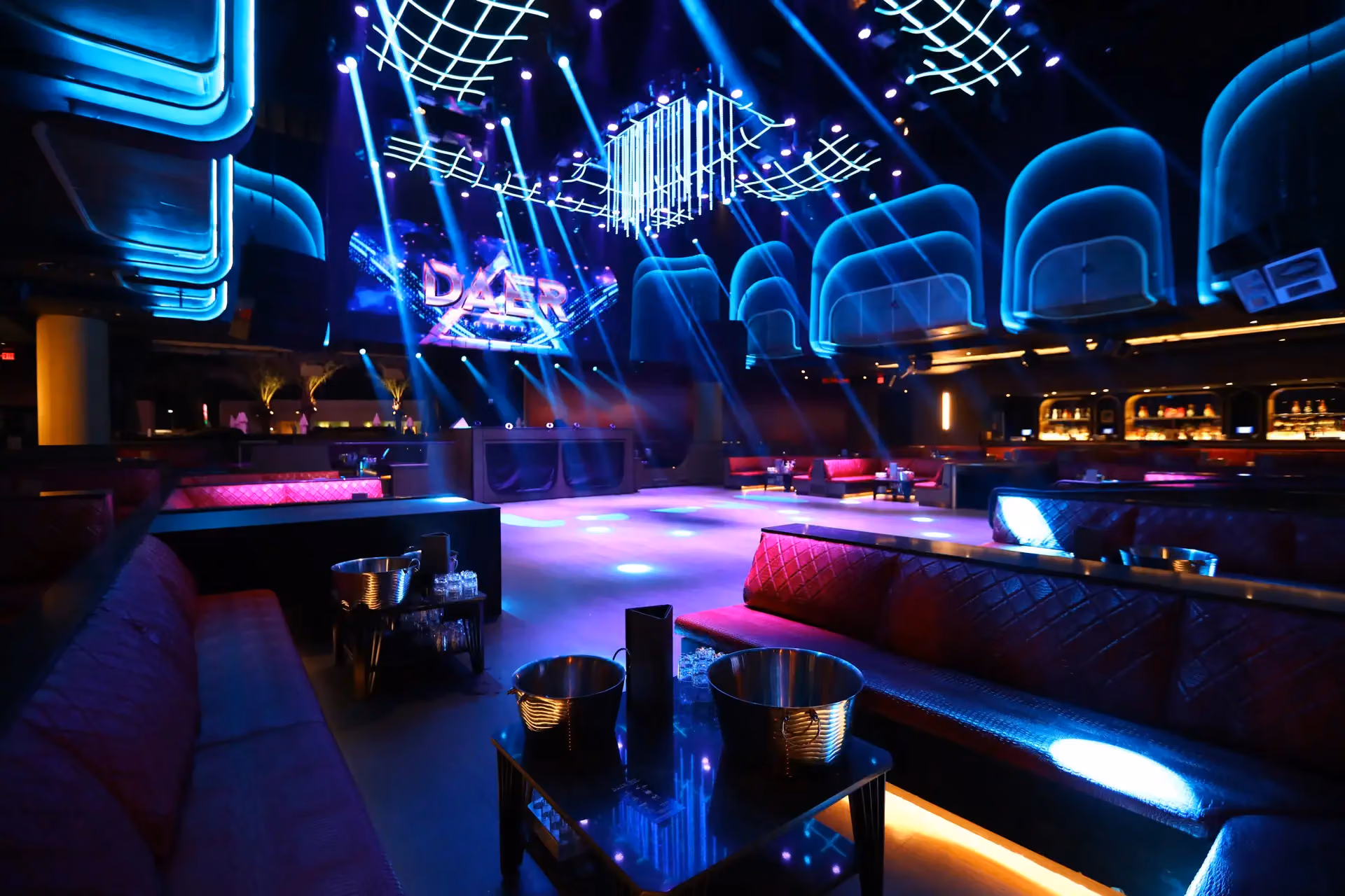 DAER Nightclub booths