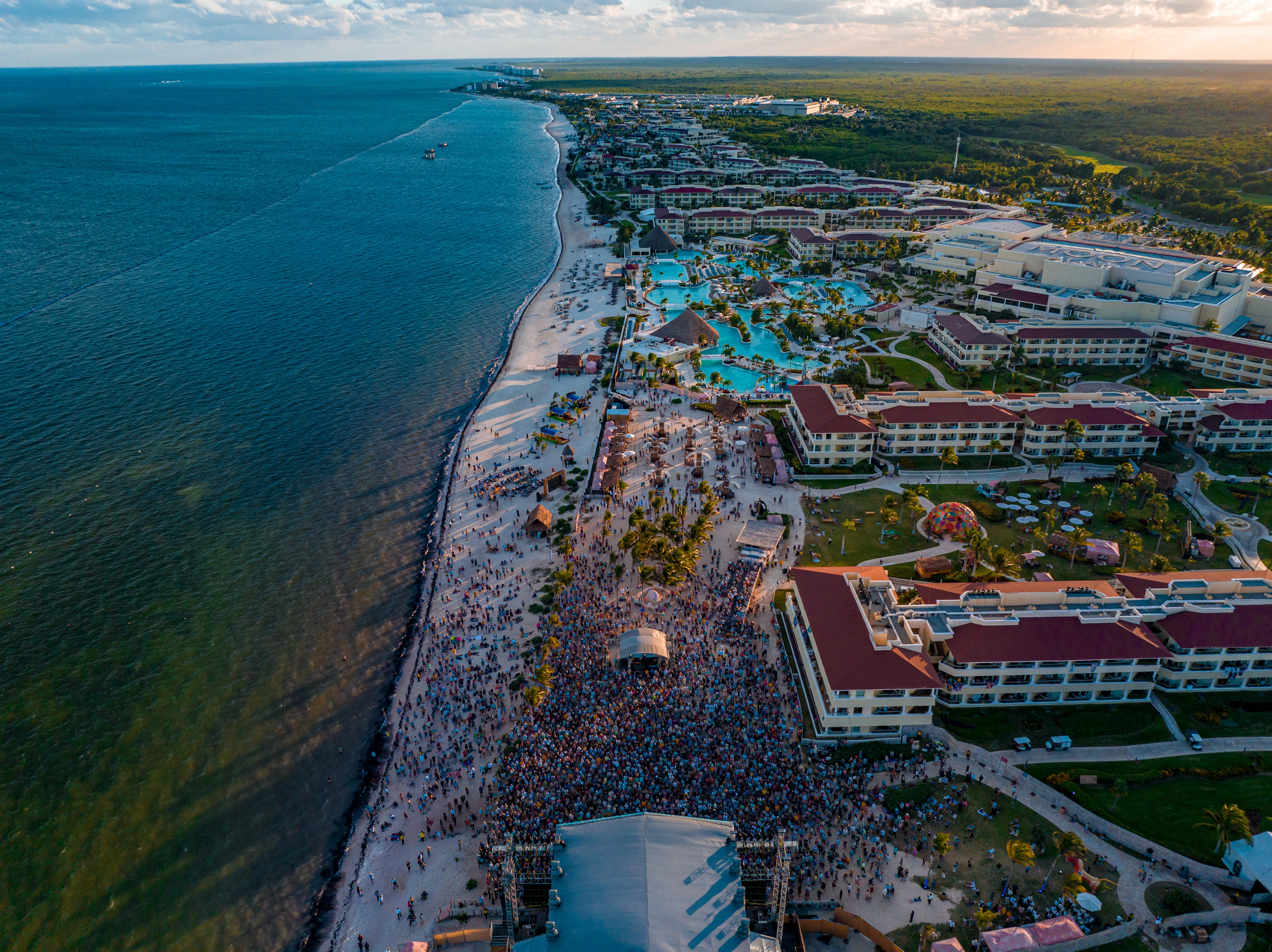 Crowd at the oceanfront main stage