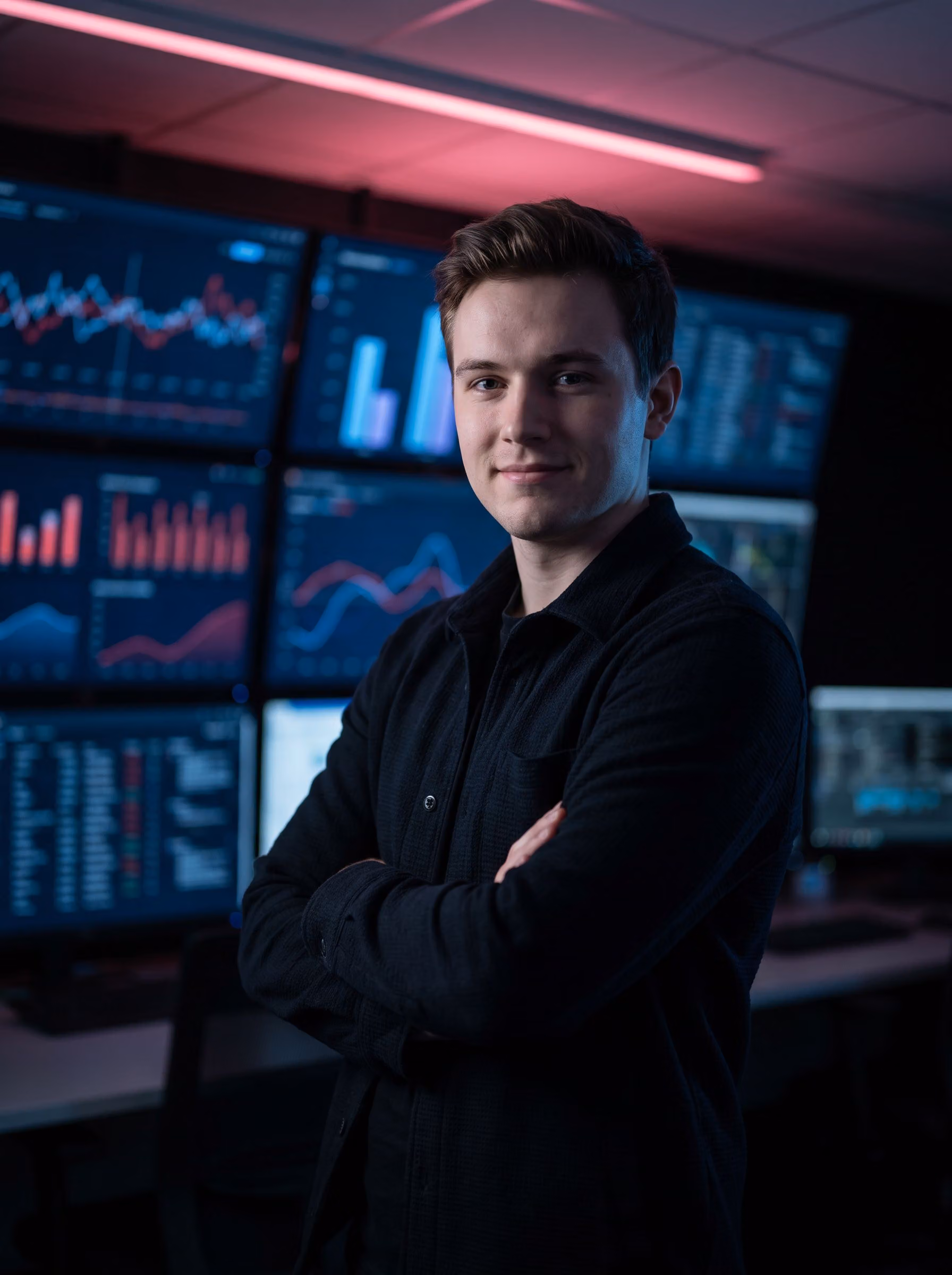 Pixl Events data lead in front of analytics screens