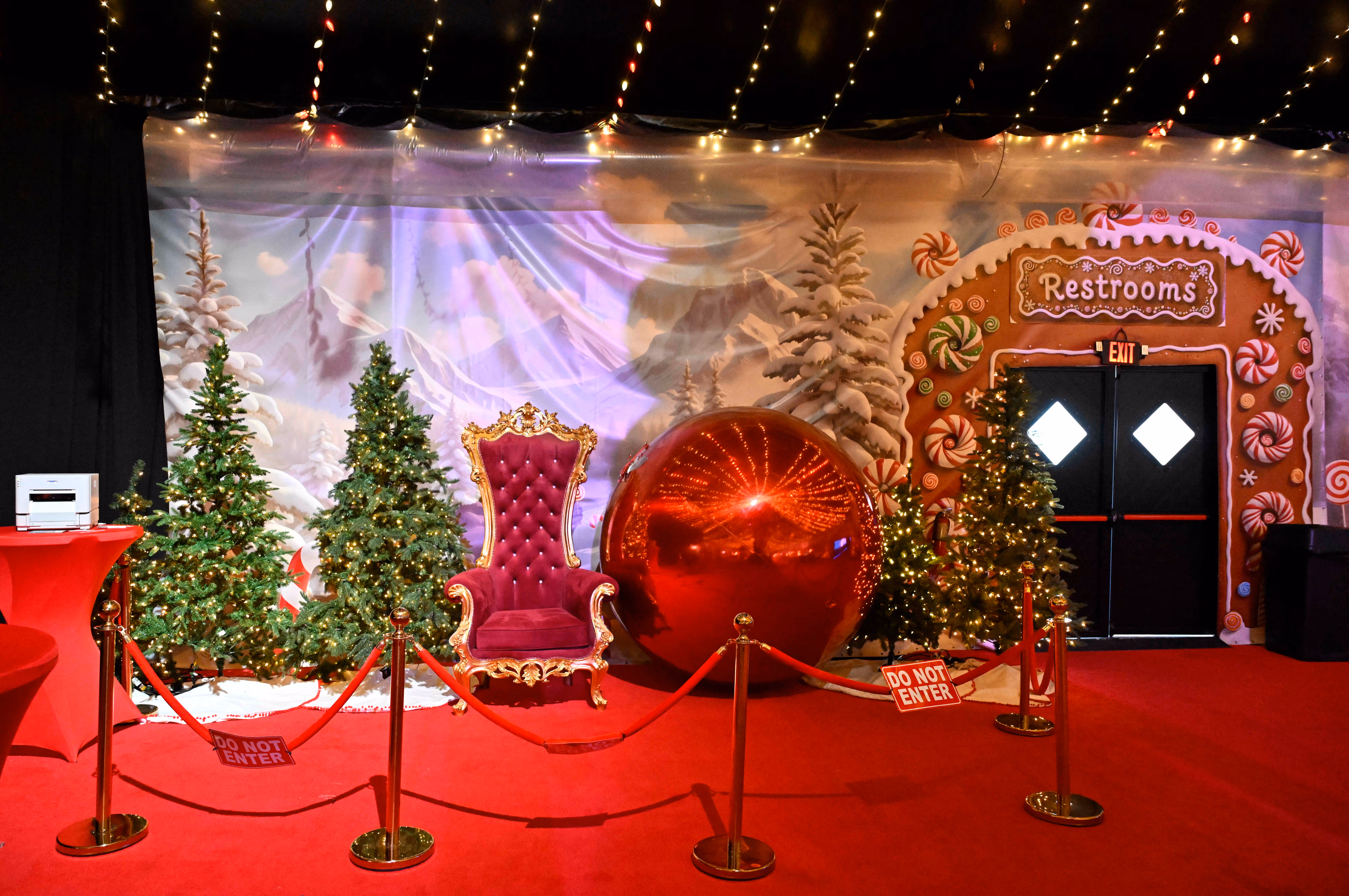 Front of house lobby inside the Wonderland Big Top